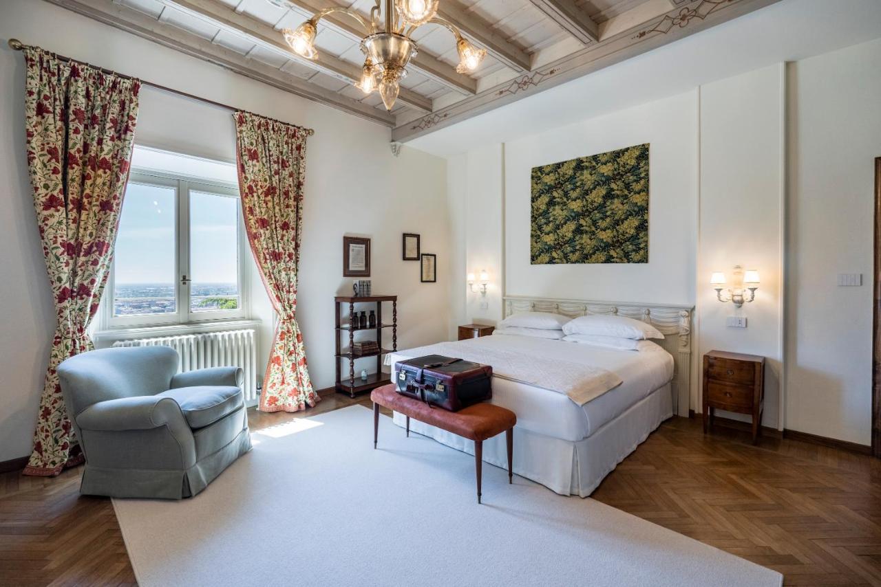 Foresteria Di Palazzo Radici Bergamo Buitenkant foto